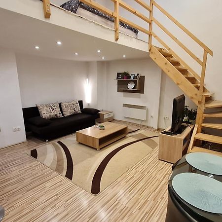 Maxim Apartman Budapest Esterno foto
